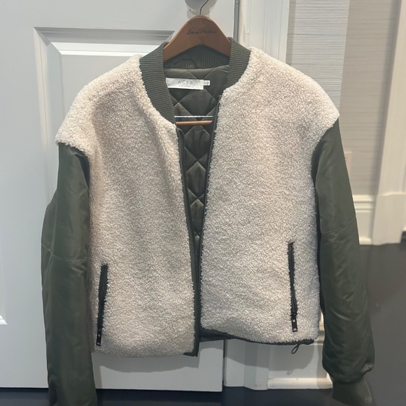 ASTR the Label Tegan Jacket - Size Small - Picture 13 of 13